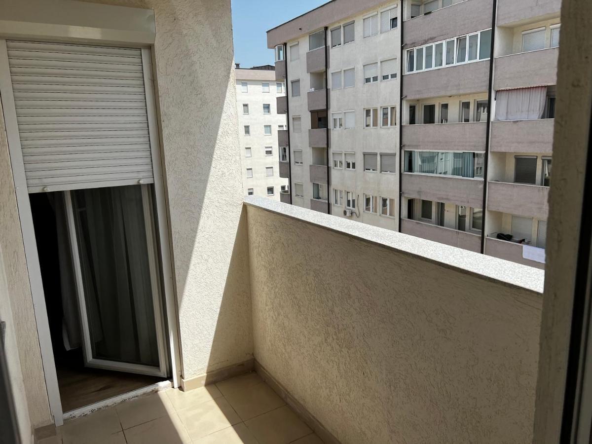 Elegant Apartment In City Centre Priştine Dış mekan fotoğraf